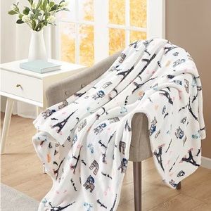 New Blanket For Kids Or Adults as a gift, In Inch 55*62